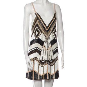 Evening Dresses Designer Alice + Olivia Beaded Accents V Neck Shift Dress Small